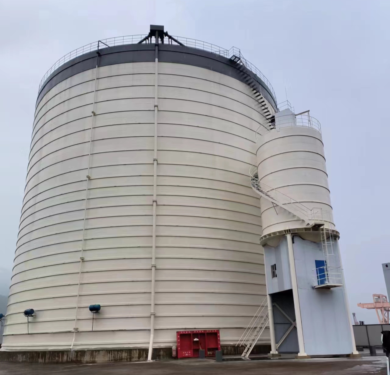 久治10万吨水泥钢板库